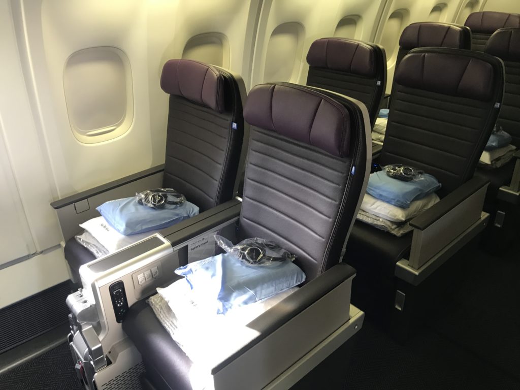 United 767-300 Premium Economy