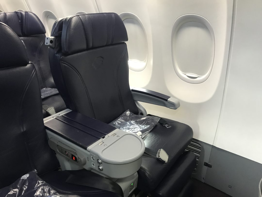 Review: Aeromexico 737 Business Class - SFO to MEX - TravelUpdate