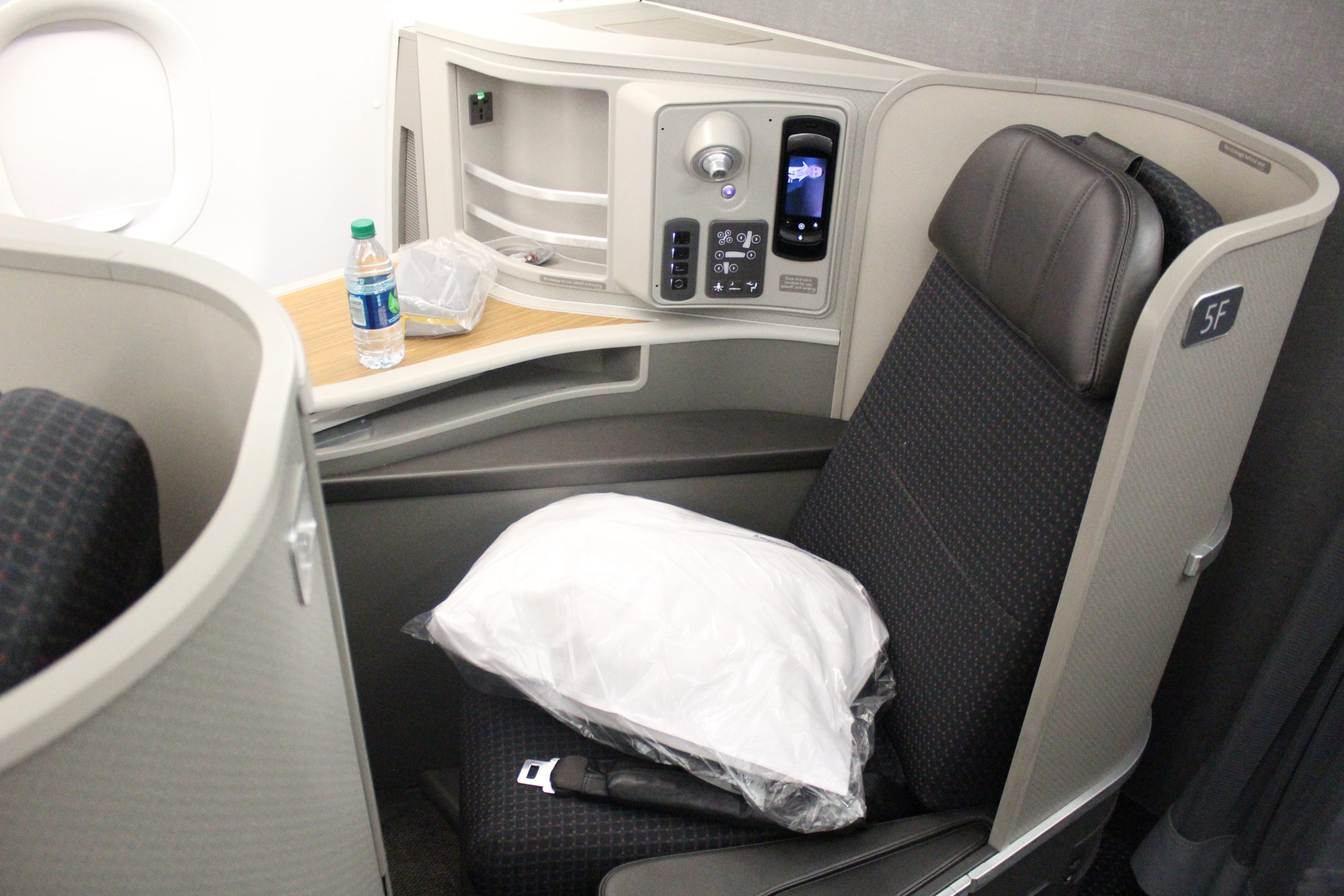 American Airlines A321T First Class seat