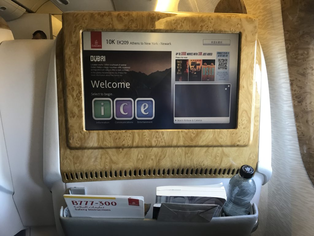 Emirates 777-300ER business class IFE