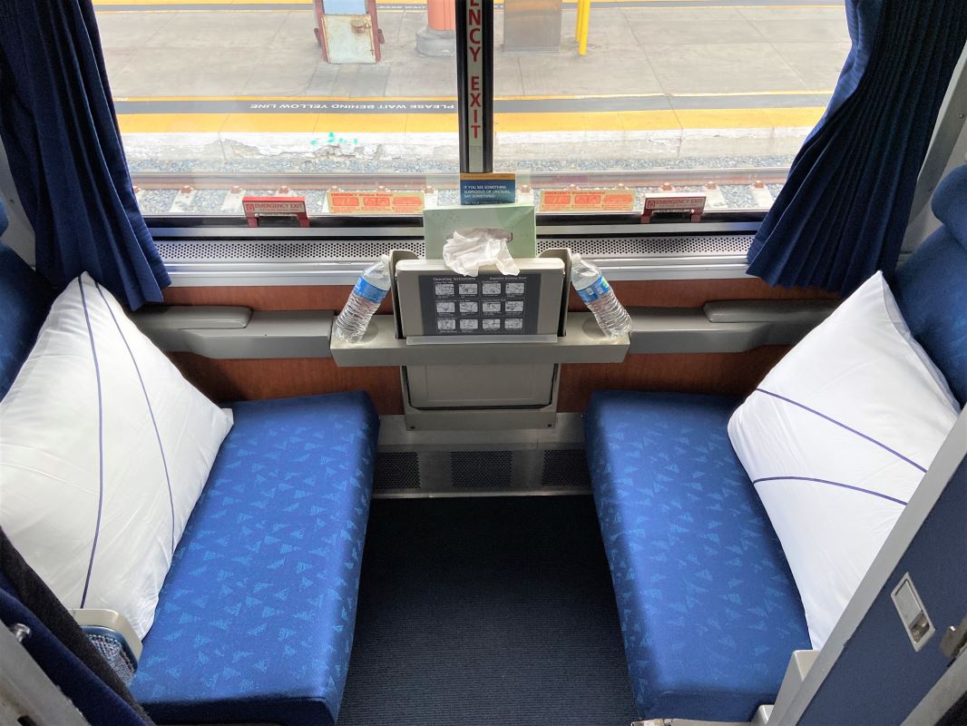 Review: Amtrak Coast Starlight Superliner Bedroom Los Angeles To Portland -  Live and Let's Fly
