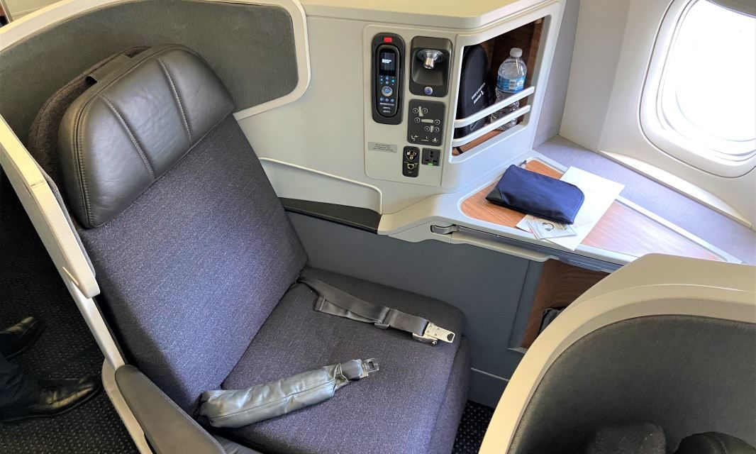 Review: Stuffing my face in American Airlines business class from London to Los Angeles