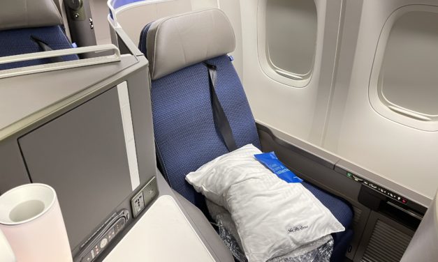 Review: United Polaris Seat Los Angeles to Honolulu