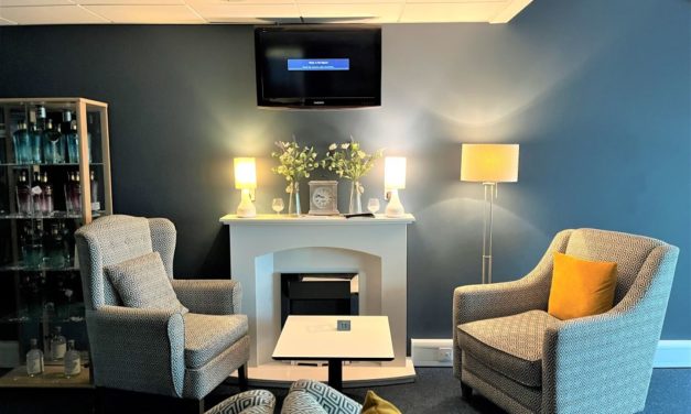 Review: The beautiful Spitfire Lounge at Southampton Airport