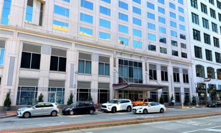 Review: Crowne Plaza Cleveland at Playhouse Square