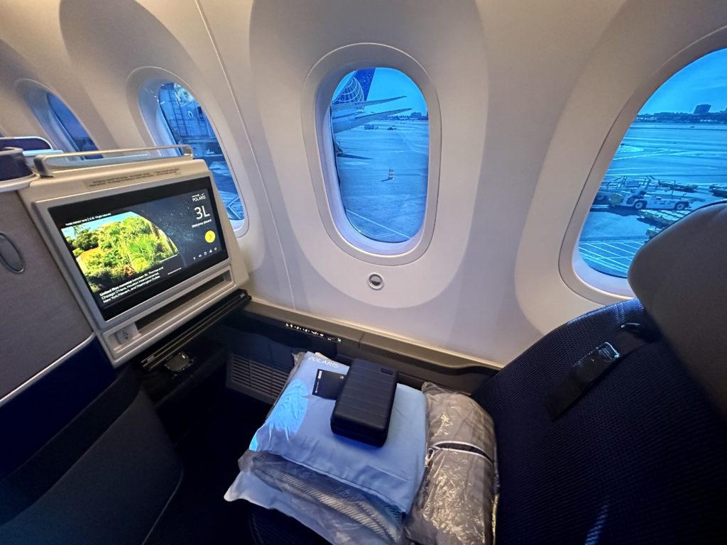 united boeing 787 first class