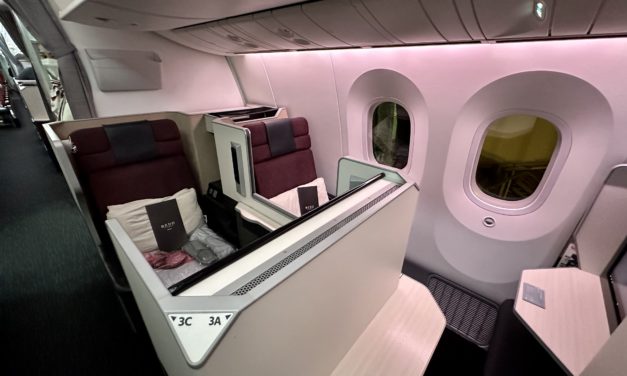 Japan Airlines Sky Suite Business Class Review (787-8) Osaka to Los Angeles