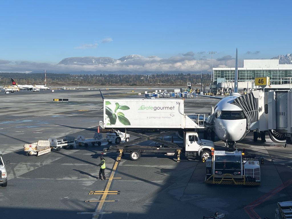 Air Canada 737 MAX 8 YVR