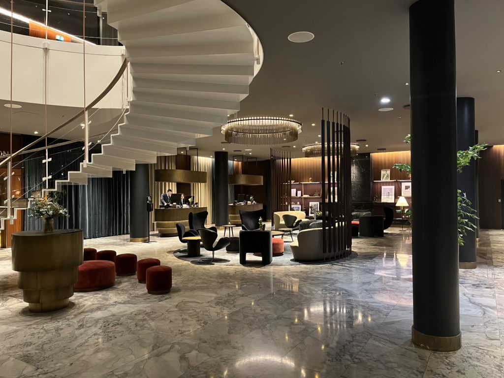 Radisson Collection Royal Hotel - Lobby