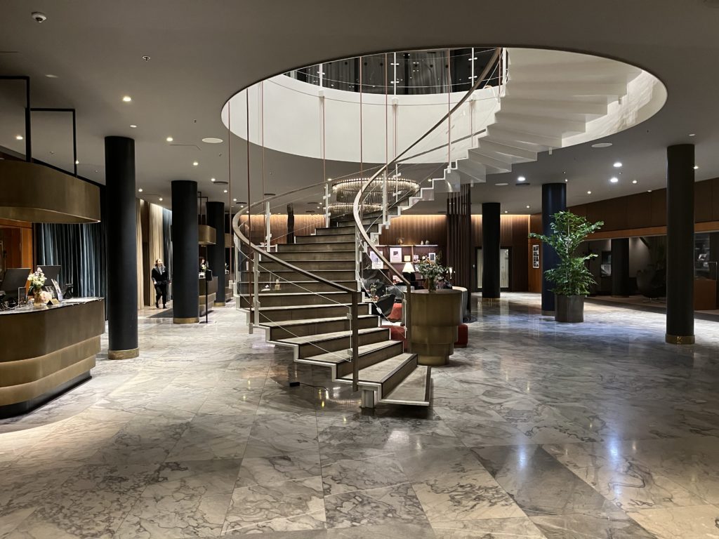Radisson Collection Royal Hotel - Lobby