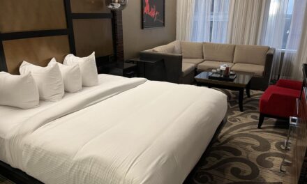 Review: Metropolitan at the 9 Cleveland, an Autograph Collection Hotel
