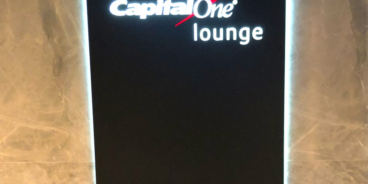 Capital One DFW lounge review.