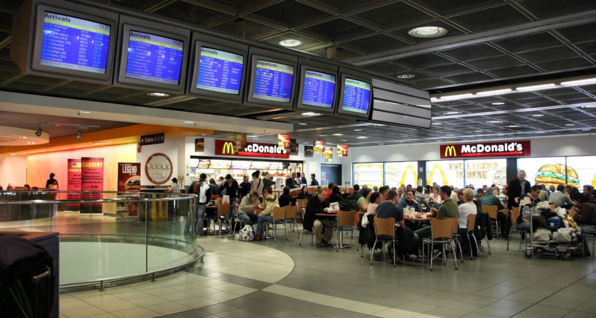 Nice! Dublin Airport to start offering hot food in lounges