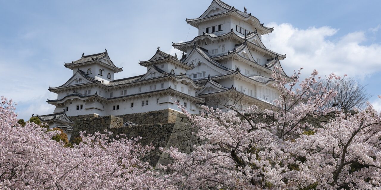 A Life-Changing Family Trip to Japan, Visiting Breathtaking Rural England, and Messi Gets Detained in China