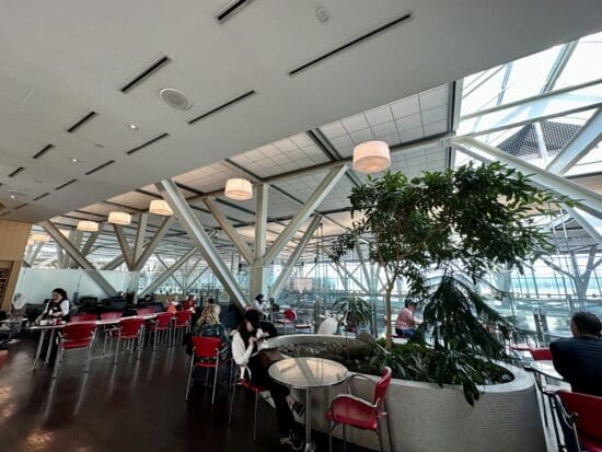 Maple Leaf Lounge Vancouver