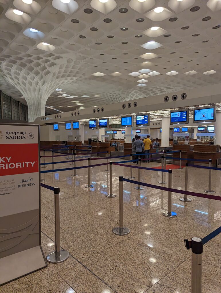 Mumbai Airport Business and First Class Check-In