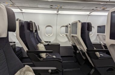 Gulf Air Business Class from Mumbai to Bahrain Cabin