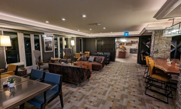 Fairmont Chateau Whistler: Fairmont Gold Lounge