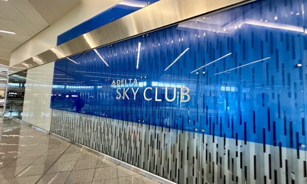 Review: Delta Atlanta Sky Club Concourse F (With Sky Deck)