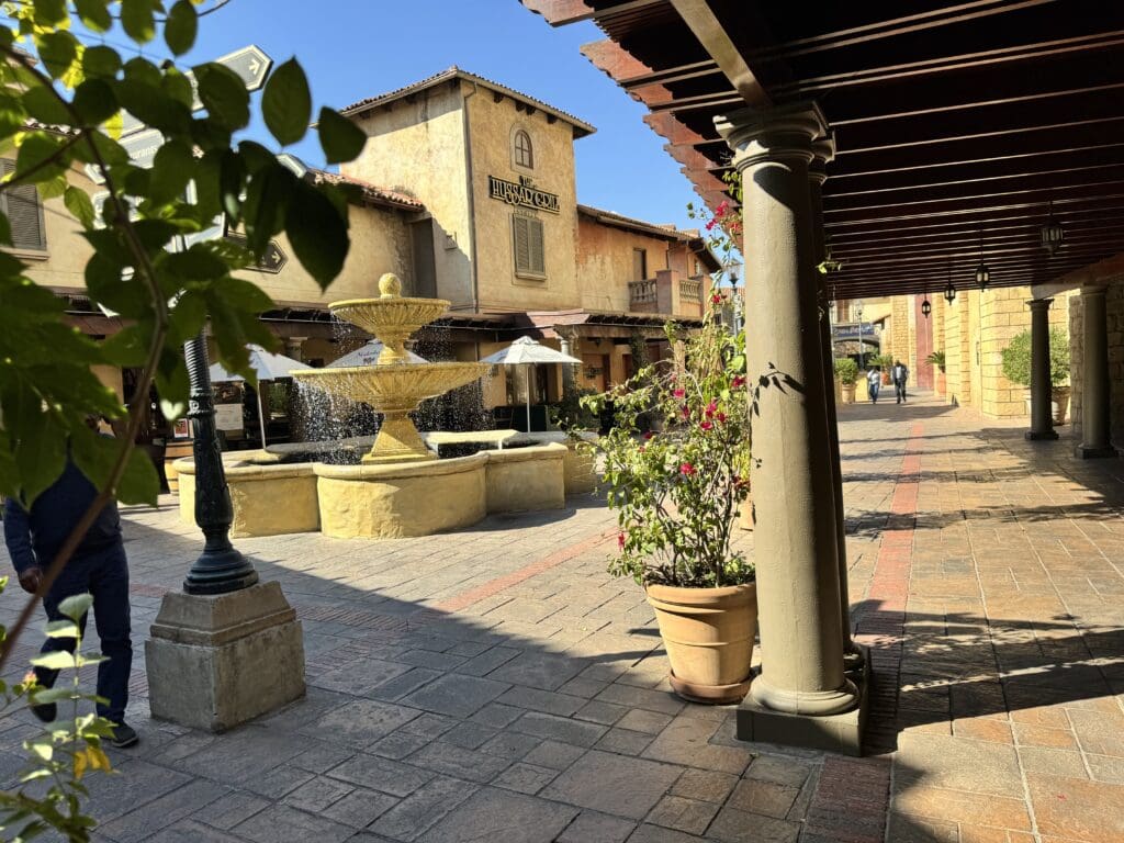 a fountain in a courtyard