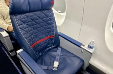 a seat onboard Delta CRJ-900 First Class