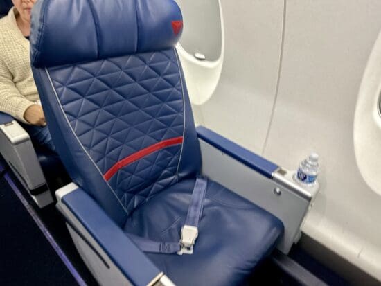 a seat onboard Delta CRJ-900 First Class