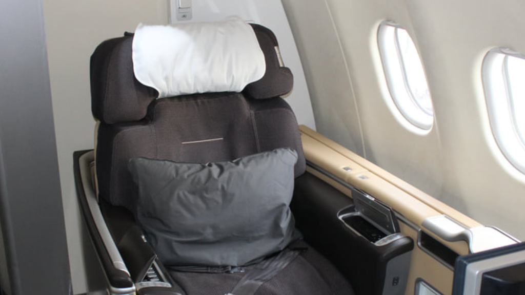 Lufthansa First Class seat