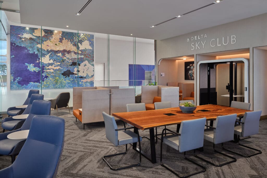 Delta Sky Club CLT