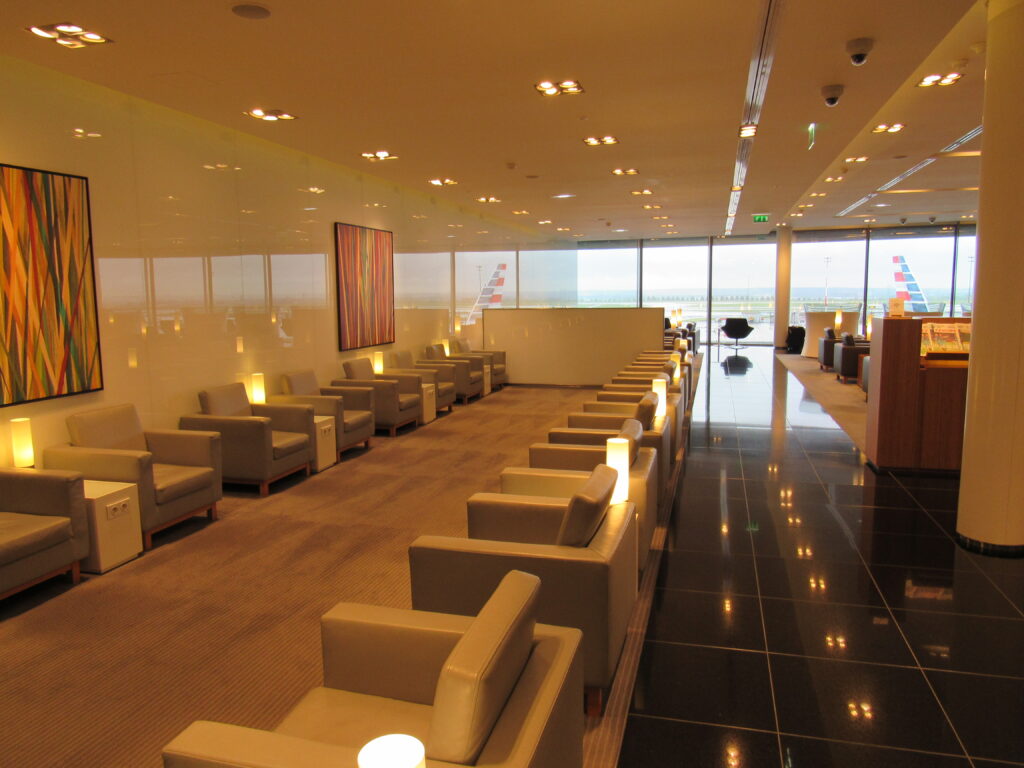 Cathay Pacific Lounge Paris CDG Main Seating Area