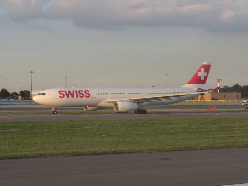 SWISS A330