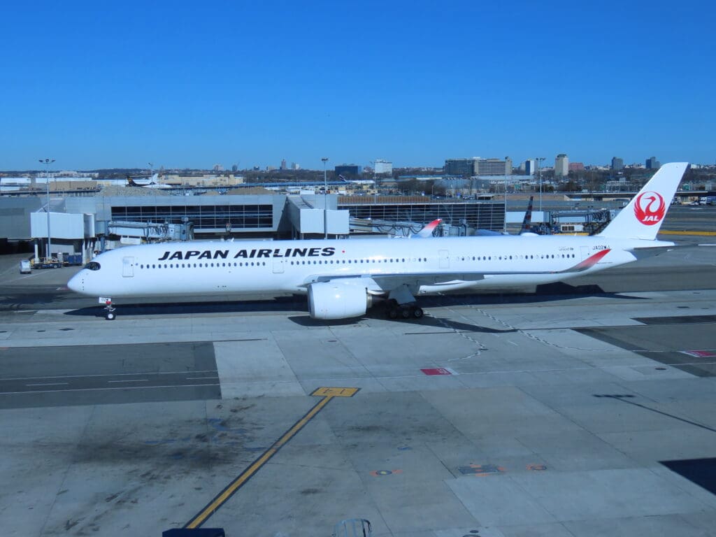 Japan Airlines A350-1000