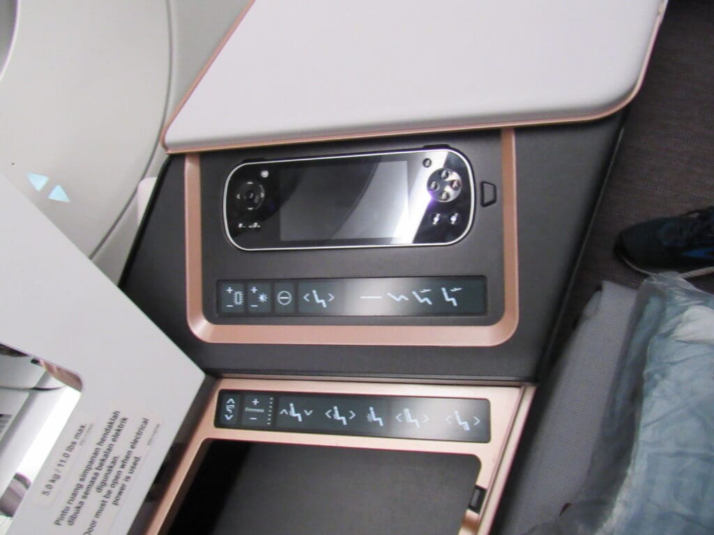 IFE Controls and Seat Controls