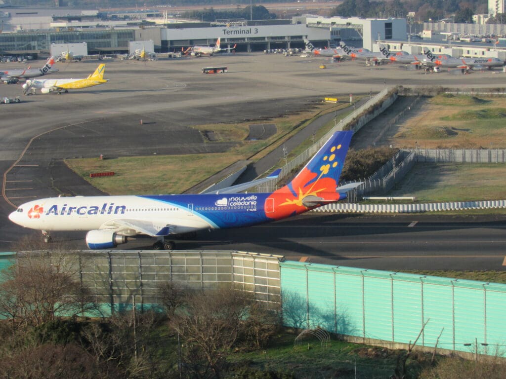 Air Calin at NRT