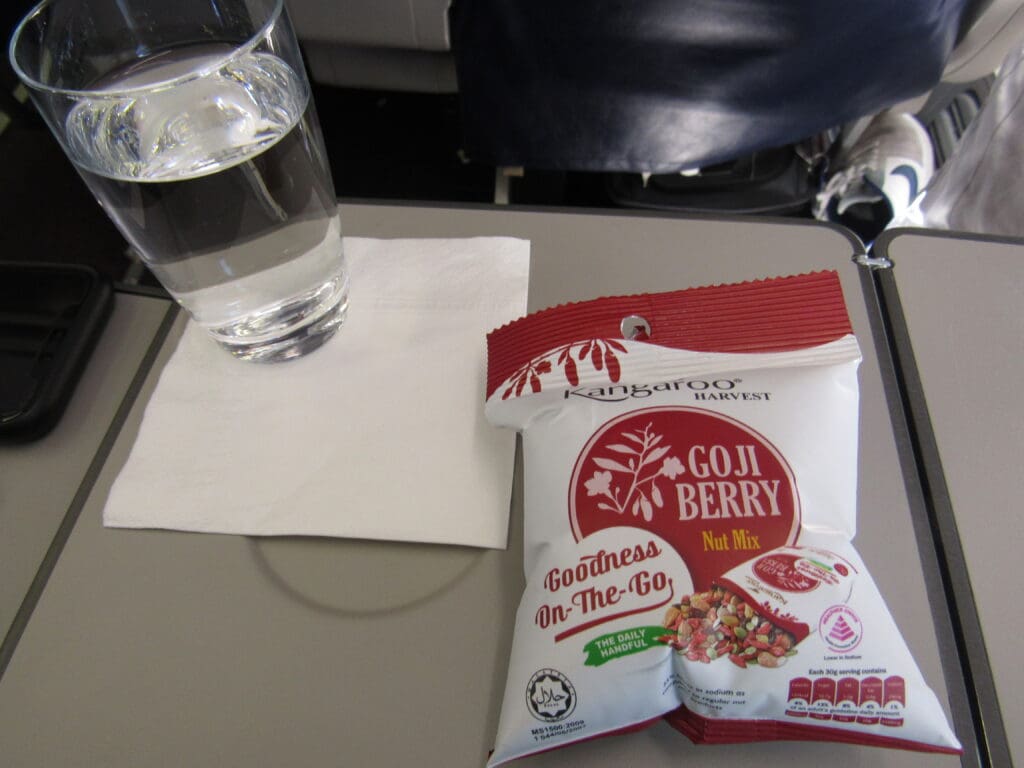 Water and Pomegranate Nut mix