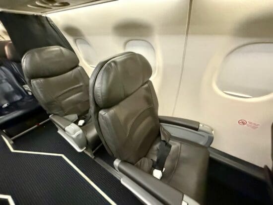 American Eagle First Class Embraer 175