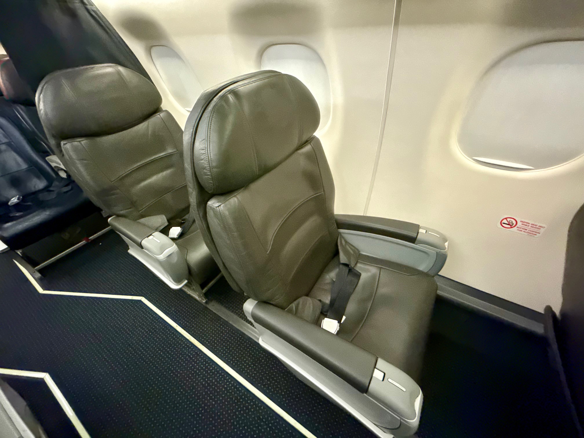 American Eagle First Class Embraer 175