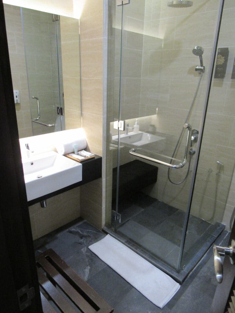 Shower Suites