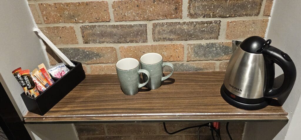 two mugs on a table