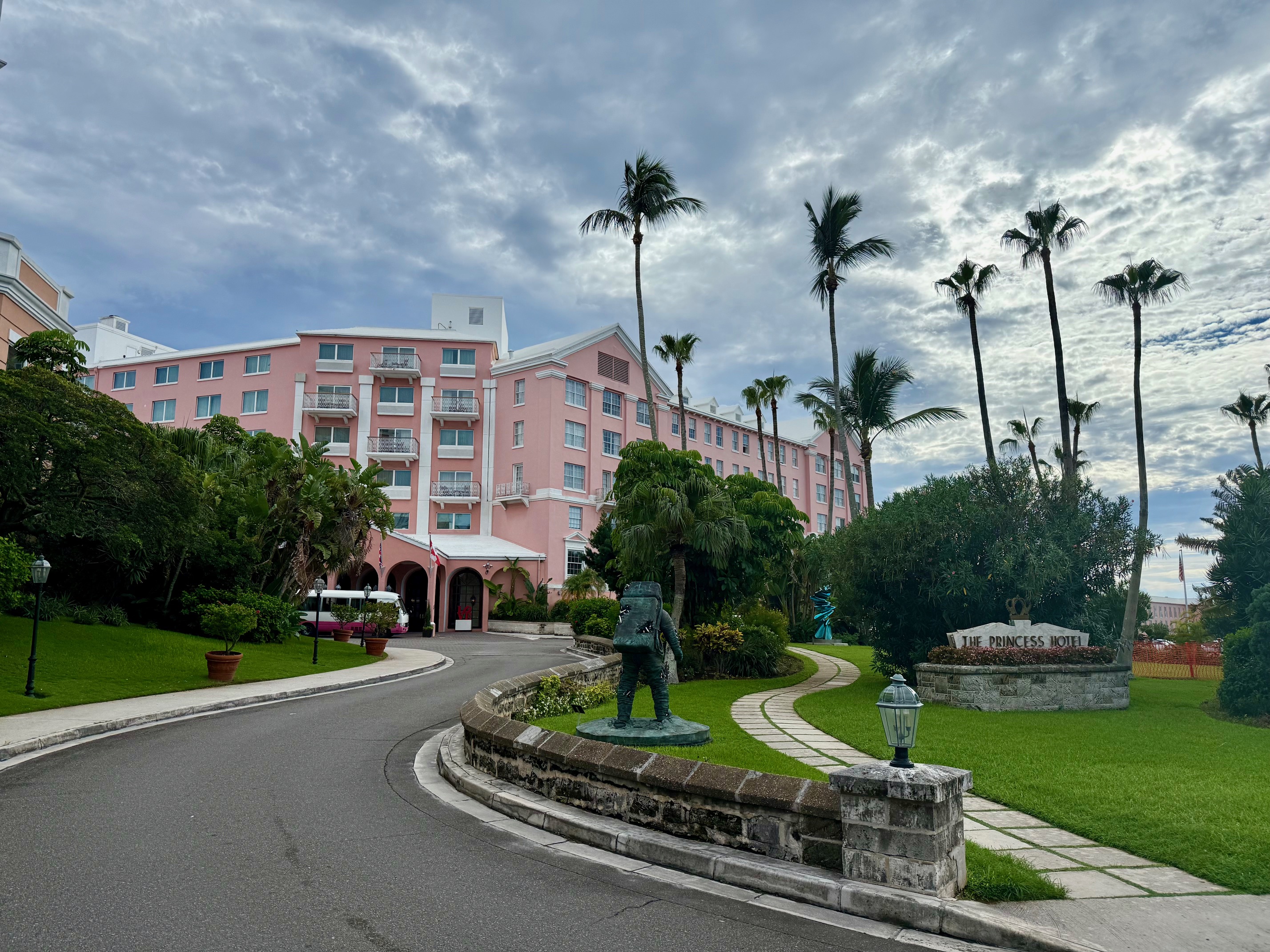 Fairmont Hamilton Princess Exterior