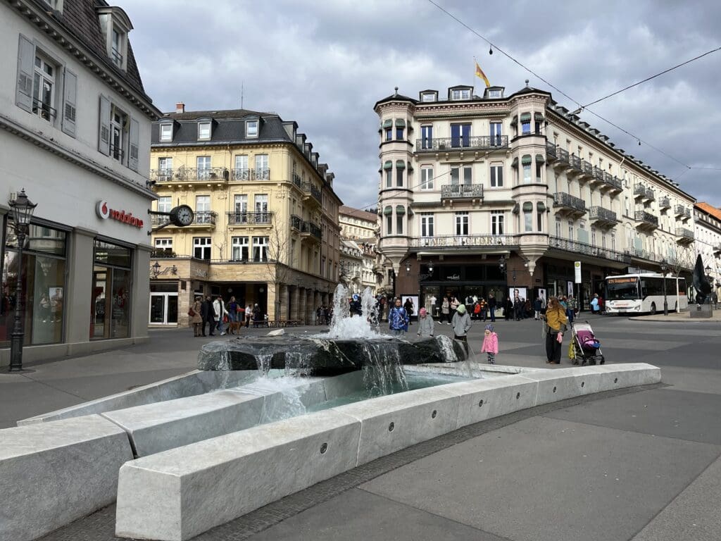 a fountain in a city