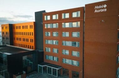 a building with many windows