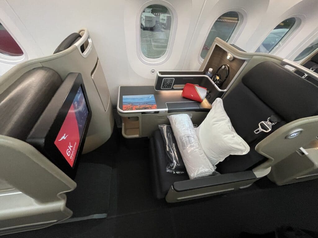 Qantas 787 Business Class