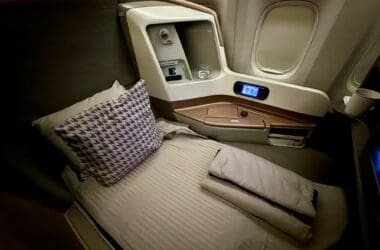 Singapore Airlines 777 Business Class