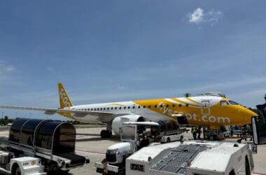 Scoot Embraer 190-E2