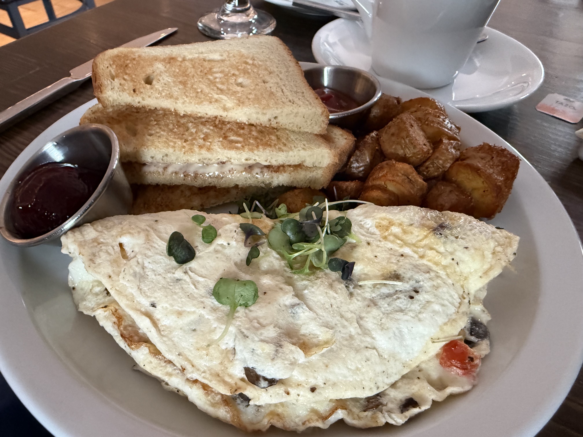 breakfast at hotel