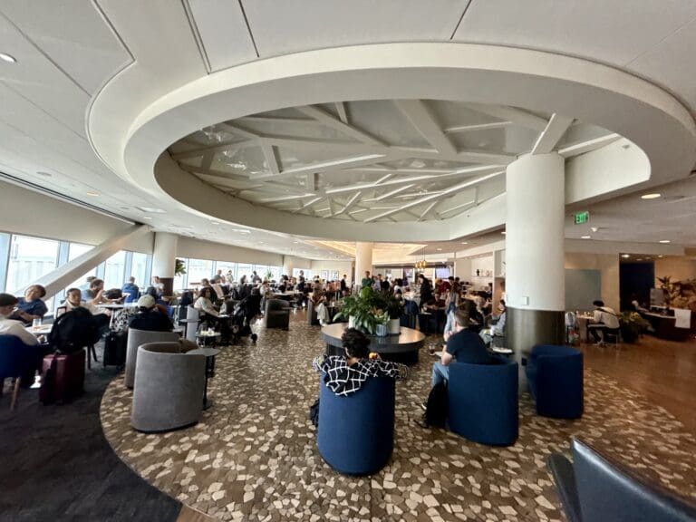 Temporary AMEX Centurion Lounge San Francisco