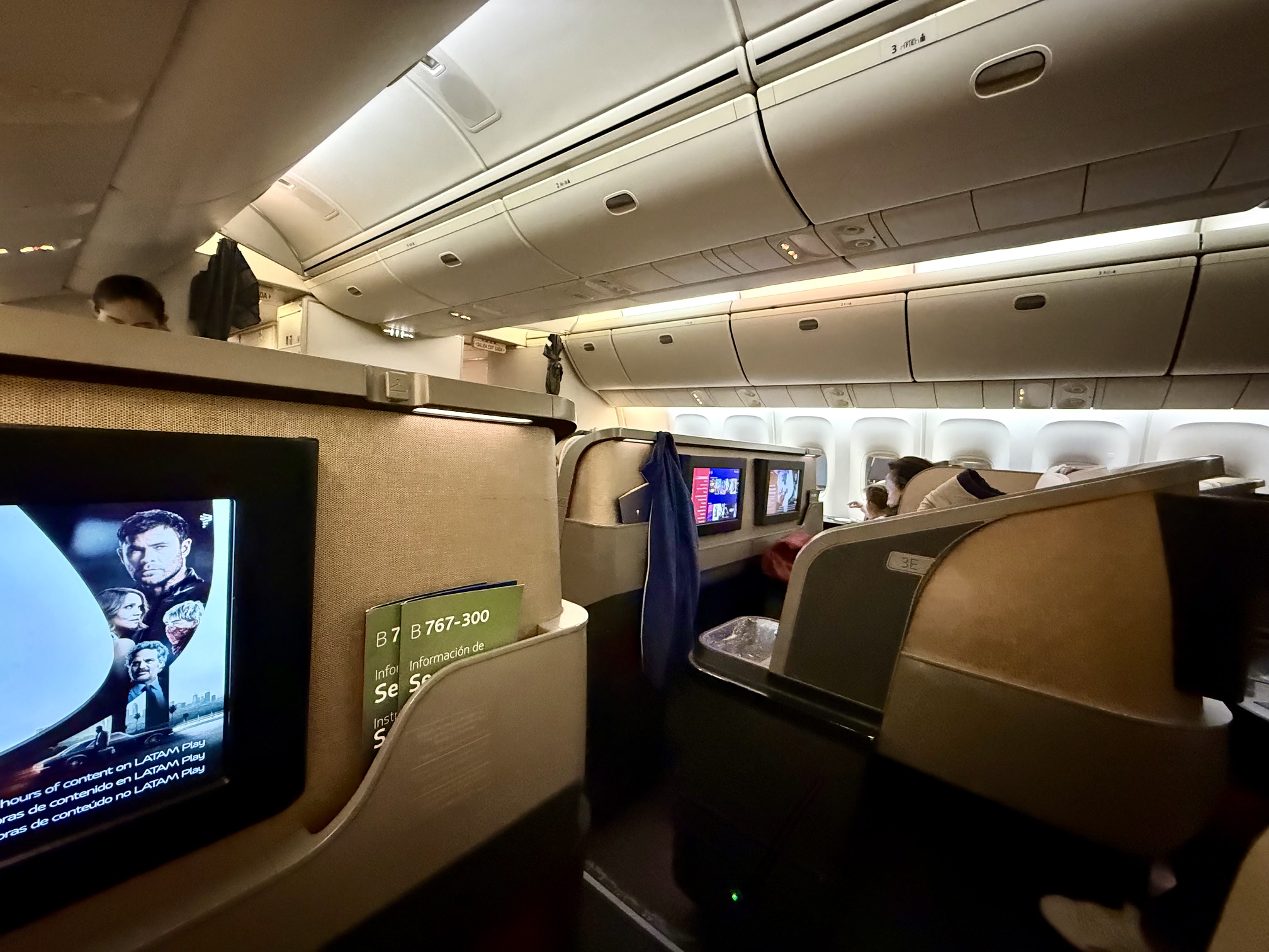 LATAM 767 Business Class